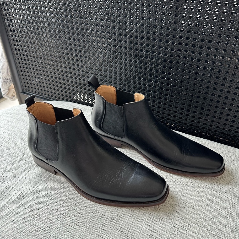 Florsheim Palermo Plan Toe Gore Boot- Chelsea Boot- Black